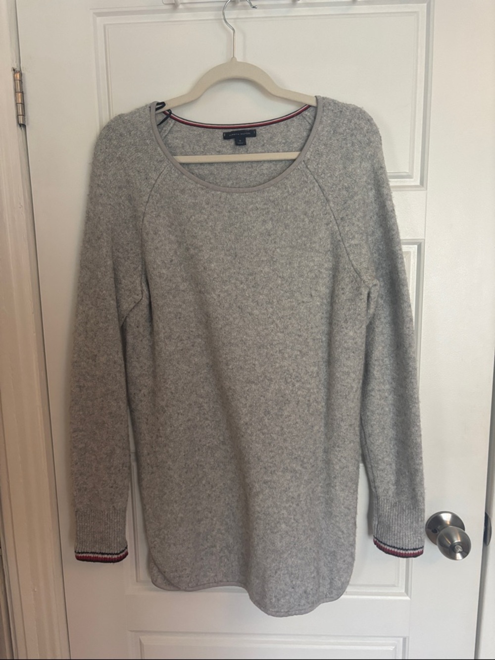 Tommy Hilfiger Light Gray Crewneck Pullover Sweater